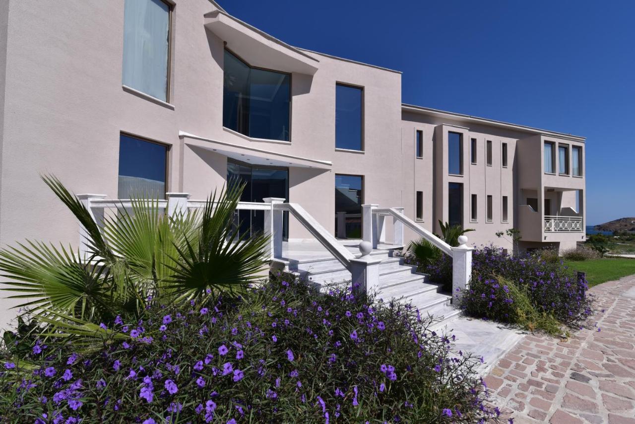 Viva Mare Hotel & Spa Mithymna Exteriör bild